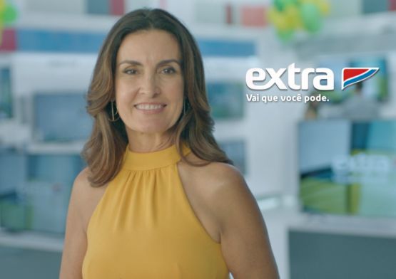 Fátima Bernardes estrela campanha do Extra