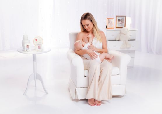 Com Eliana, SBT do Bem lança campanha "Mulheres de peito doam amor"