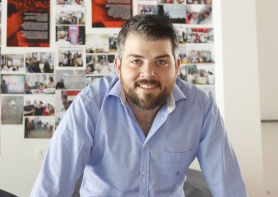 Desenhando o sucesso: Design Thinking como inovação no varejo - por Mario Rosa