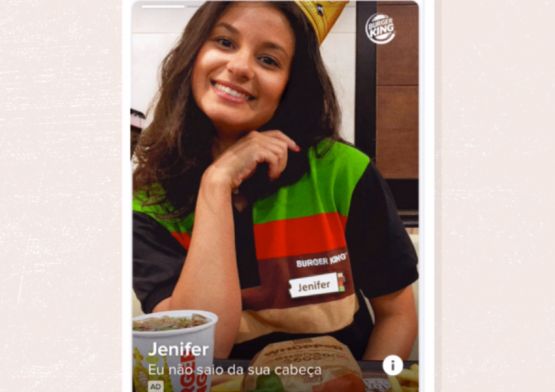 Burger King pega carona no hit do momento e ajuda solteiros a encontrarem a Jenifer no Tinder 